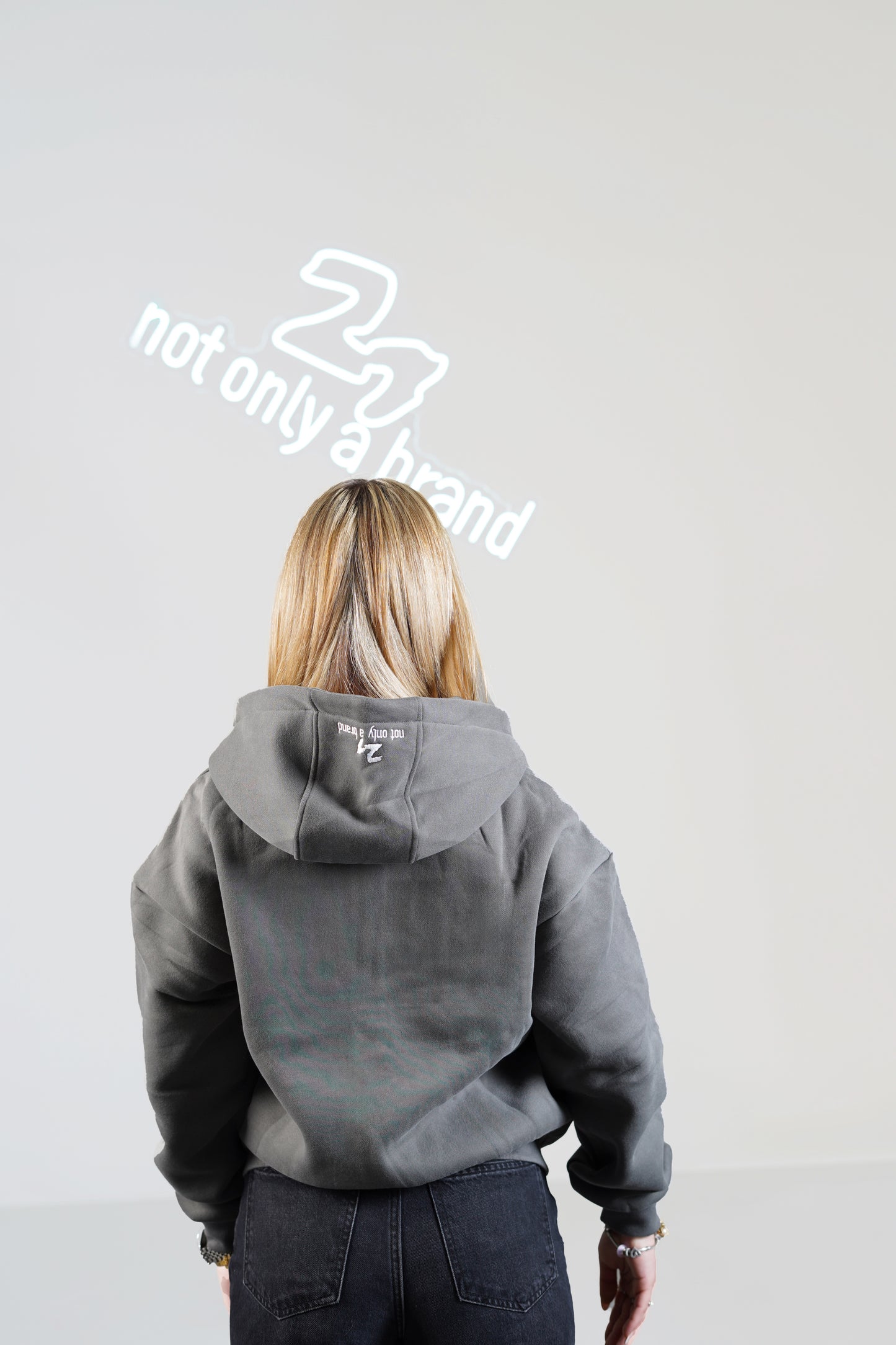 Falling Sky Asphalt Grey Oversized-Zip