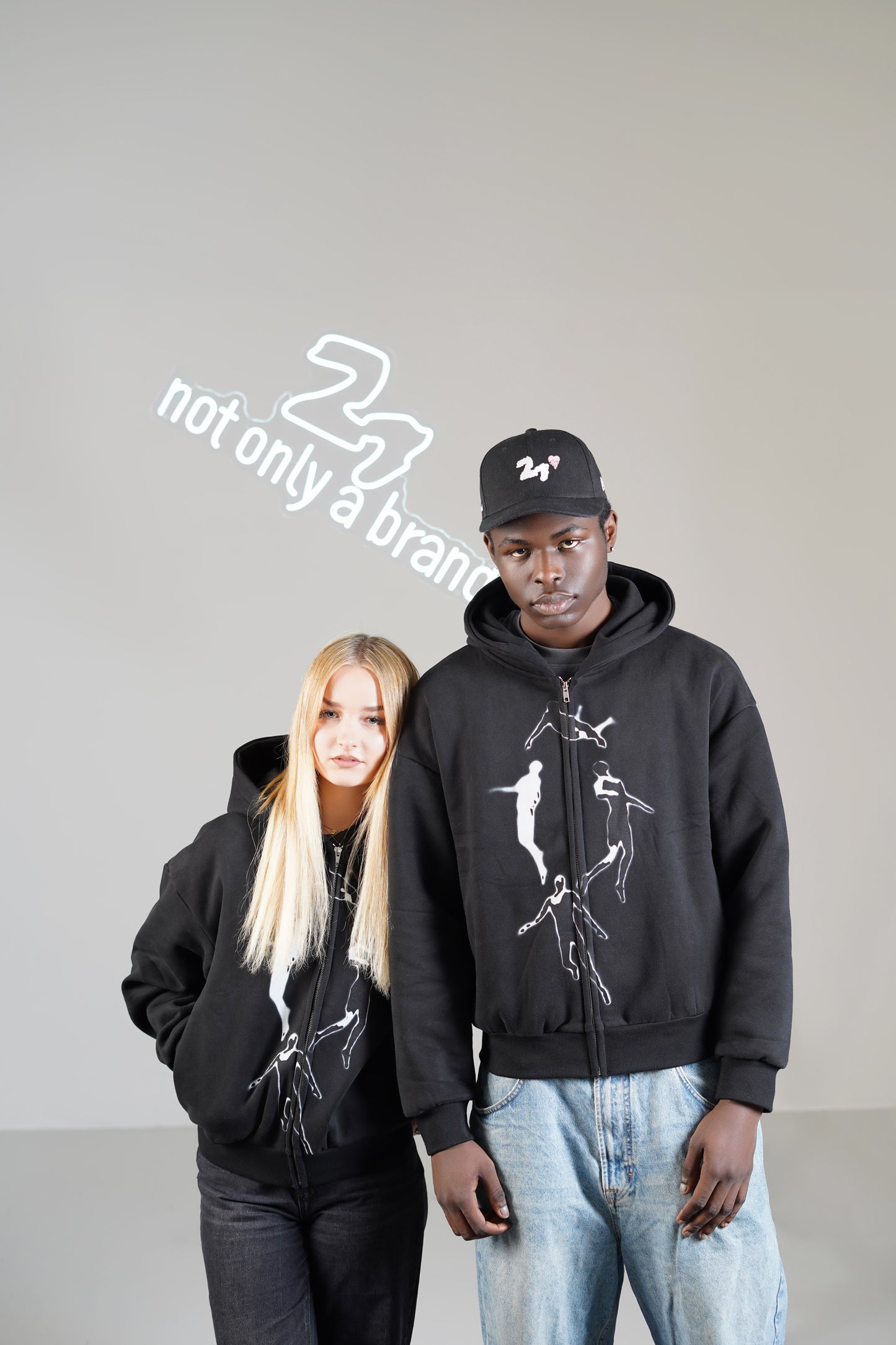 Falling Sky Black Oversized-Zip