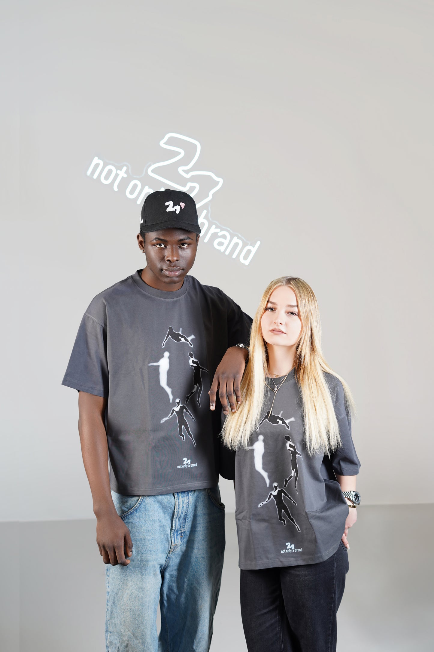 Falling Sky  Asphalt Grey Oversized-Tee
